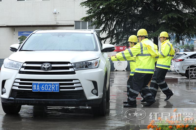 風(fēng)雨無阻的售后服務(wù)團(tuán)隊(duì)